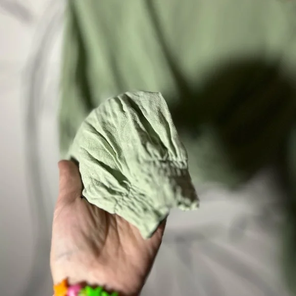 Urban Outfitters Light Green Twisted Front Deep V Long Sleeve Top, Size XS - Picture 6 of 10